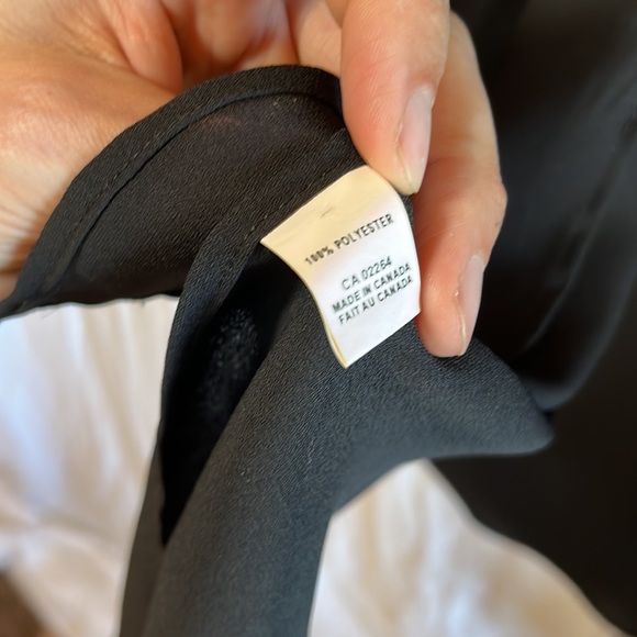 🦇🍷☂️ - Picture 3 of 3